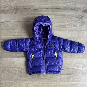 Patagonia Baby Hi-Loft Down Sweater Hoody 3-6 months